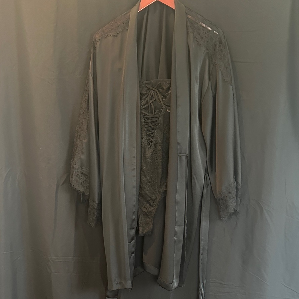 Victoria's Secret Black Satin Lace Robe